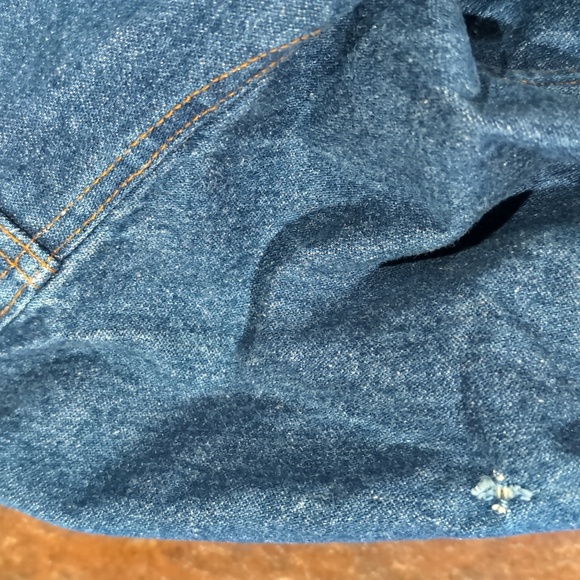 Vintage 80’s American Hero Distressed Denim Jean Jacket Size Medium - Picture 10 of 11